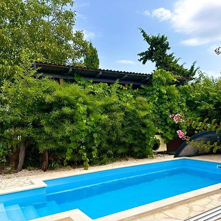 Bokalu With Private Pool Apartment Porec Exterior photo